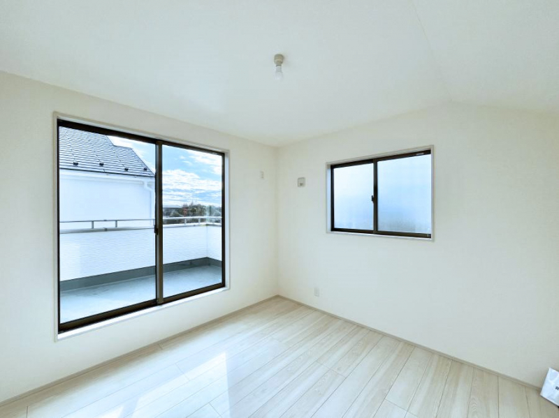 �Q���@���邢�o���R�j�[�T�C�h�ɗm����ݒu�B�ڊo�߂̗ǂ��Q���ɁB 