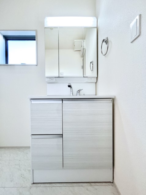 ʑEʏ@傫₷OʋŐʑ́AgȂ݃`FbN┧̂ɂ߂łB 