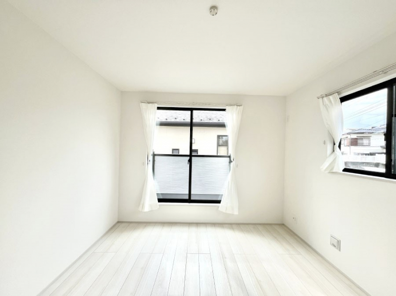 ���̑����ρ@���邢�o���R�j�[�T�C�h�ɗm����ݒu�B�ڊo�߂̗ǂ��Q���ɁB 