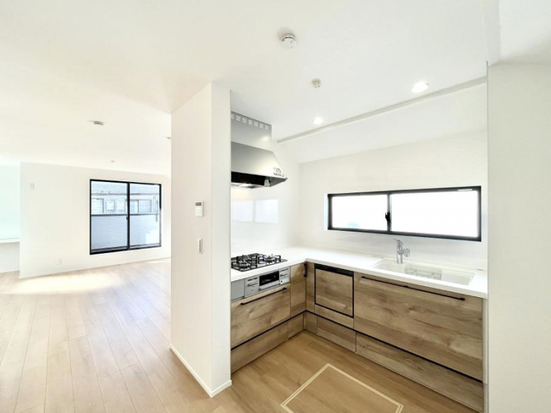 �L�b�`���@��Ƃ肠��L�b�`���ł͂��Ƒ��Ɗy�������������ł��܂��B