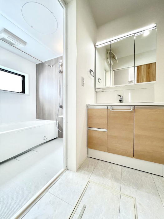 ���̑��@�������̂�����K��Ԃł��B�����̐g�x�x���C�����ǂ����g�������܂��B 