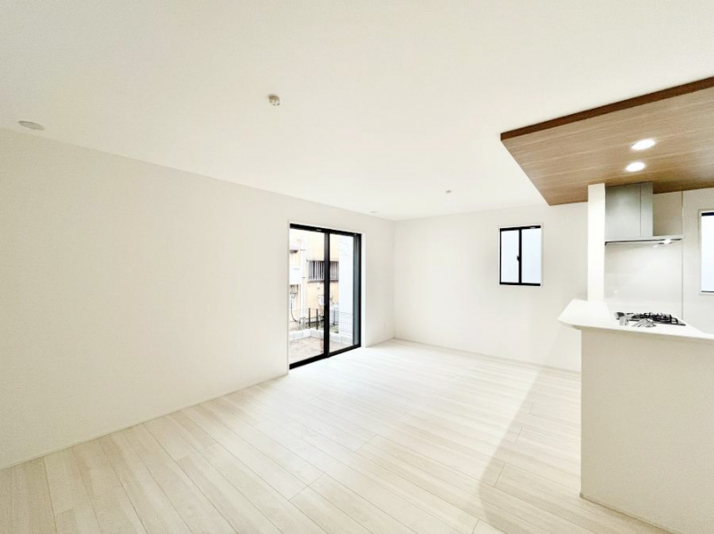 ���̑����ρ@�Ƒ������R�ƏW�܂�e���̃X�y�[�X�ɂȂ肻�� 