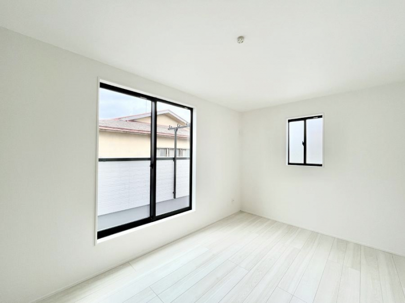 �Q���@���邢�o���R�j�[�T�C�h�ɗm����ݒu�B�ڊo�߂̗ǂ��Q���ɁB  