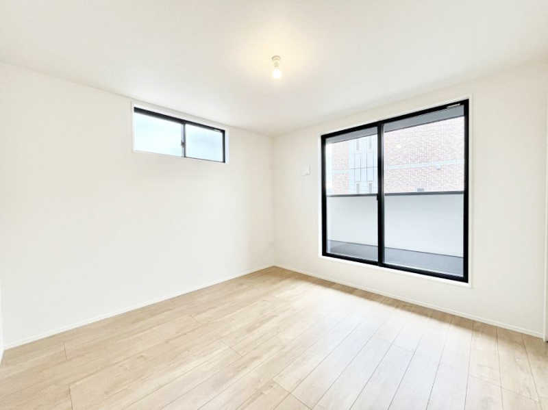 ���̑����ρ@�o���R�j�[���J�������v���X���Ă����m��