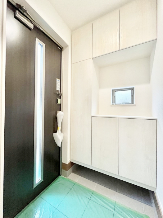 ց@KXXbg̓փhAɌ͂Ă܂