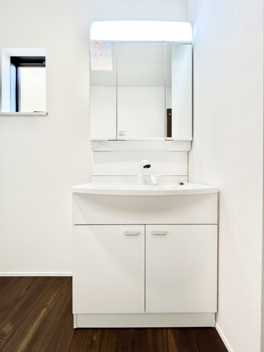 ���ʑ�E���ʏ��@���[�͂Ƌ@�\���ɗD�ꂽ���ʉ��ϑ�