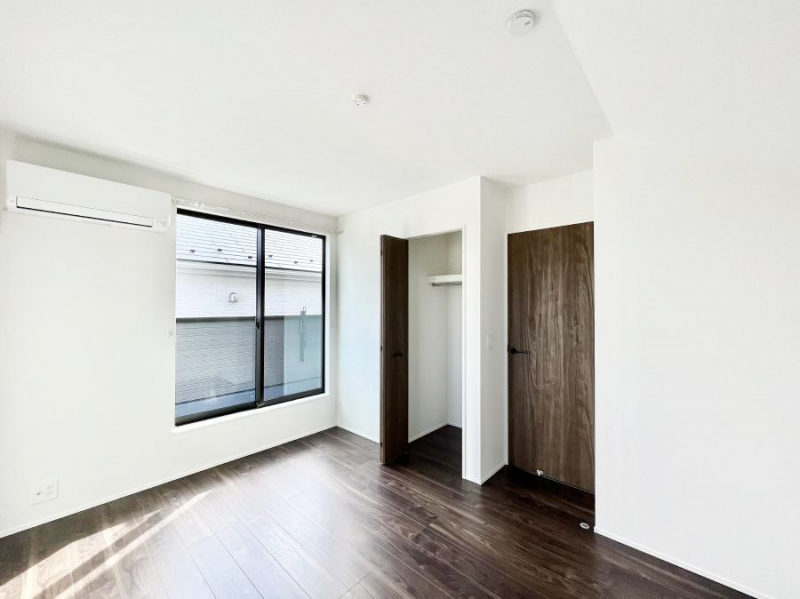 ���̑����ρ@�o���R�j�[���J�������v���X���Ă����m��  