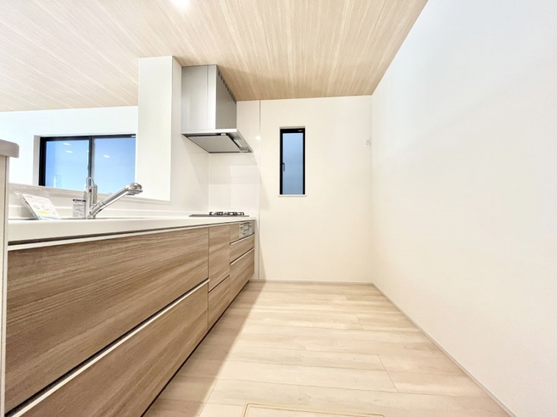 �L�b�`���@��Ƃ肠��L�b�`���ł͂��Ƒ��Ɗy�������������ł��܂��B