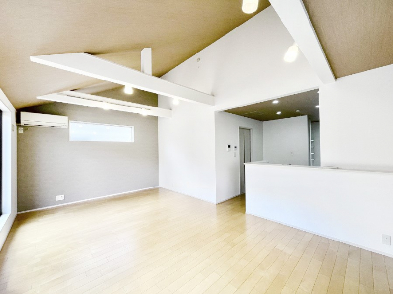 ̑ρ@ƑRƏW܂A₩ȏ΂ŕ܂e̋ԂɂȂ肻łˁI