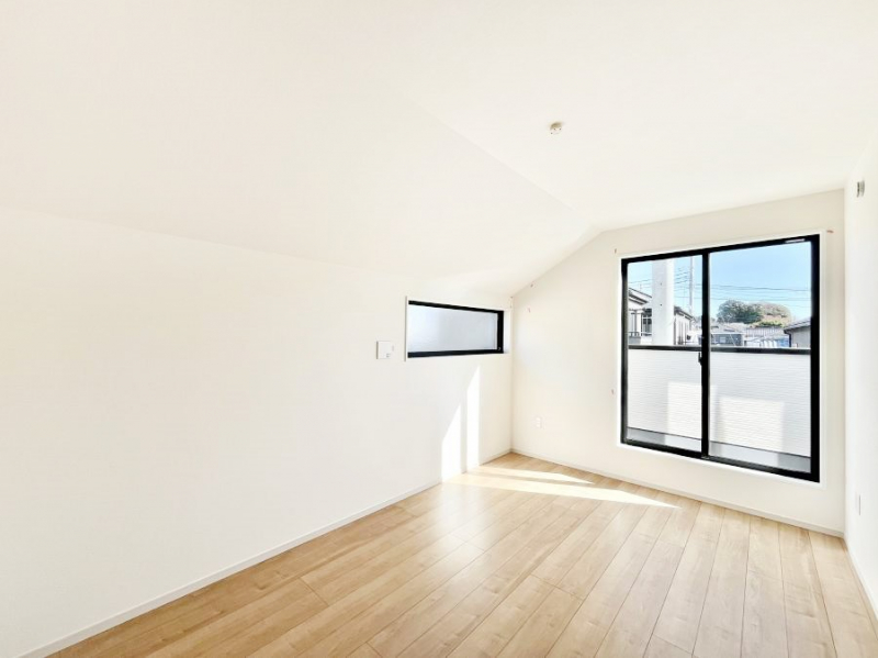 ���̑����ρ@�o���R�j�[���J�������v���X���Ă����m��  