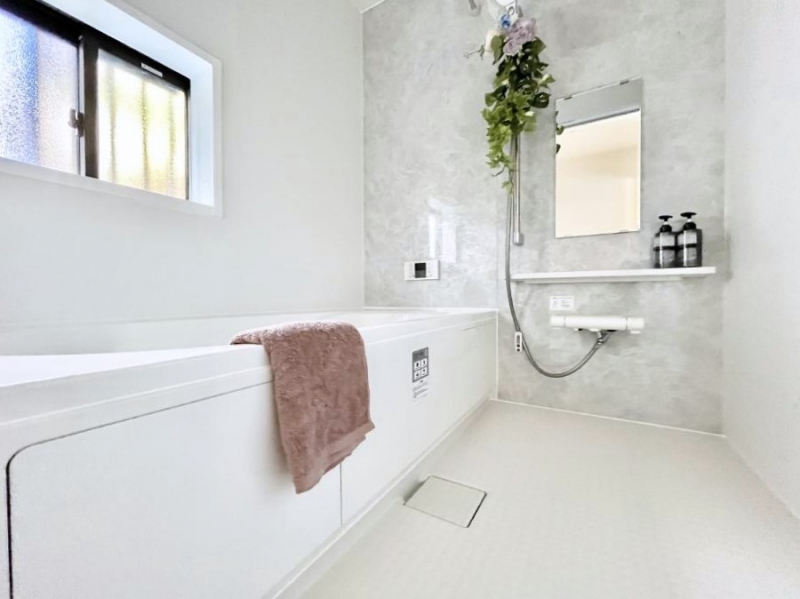 �����@����̔�����₷��؂ȃo�X�^�C���B�������Ƃ����C���y����Ŕ����Ƃ肽���ł��ˁI  