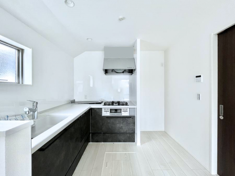 Lb`@u₩ȕʂ蔲Lb`B̂Ŗ邭Cɂ𗧂܂B