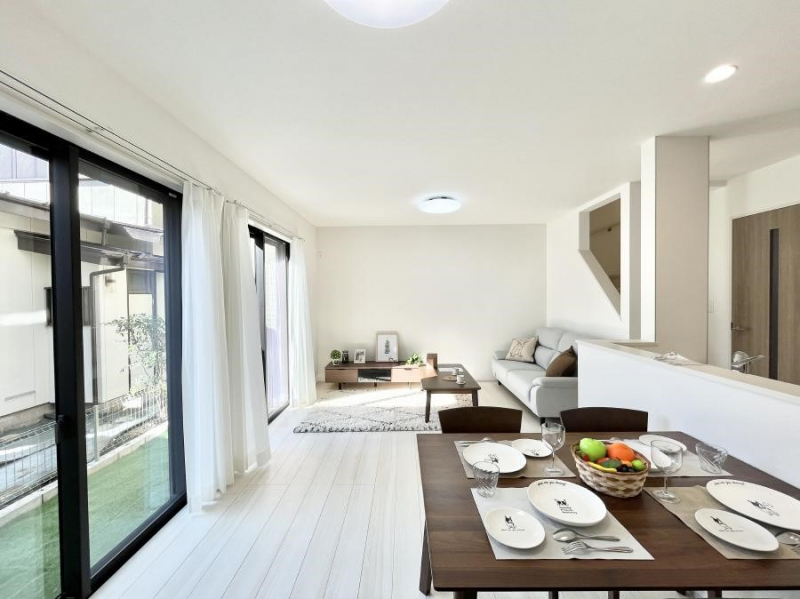 ���̑����ρ@��������̗ǂ����r���O�B���C�ɓ���̃O���[��������΍X�ɐS�n�悳���A�b�v�I