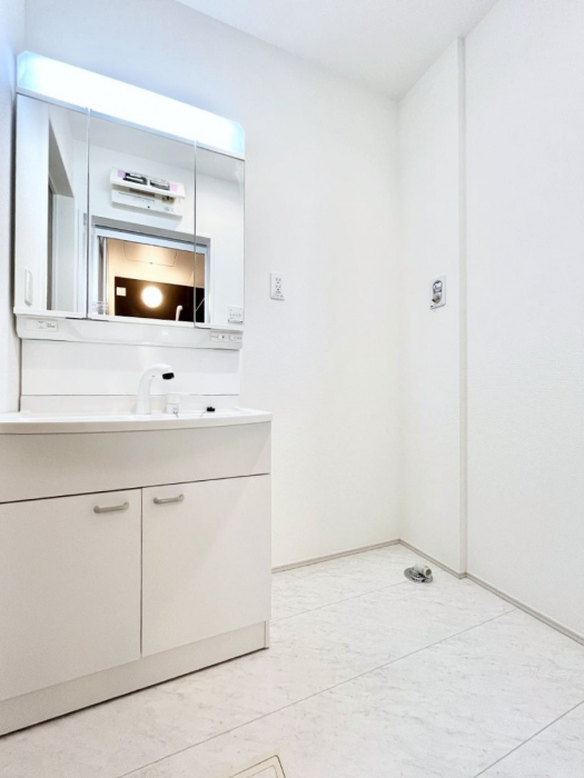 ���̑��@�������̂�����K��Ԃł��B�����̐g�x�x���C�����ǂ����g�������܂��B 