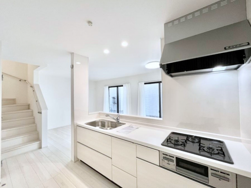 �L�b�`���@��Ƃ肠��L�b�`���ł͂��Ƒ��Ɗy�������������ł��܂��B