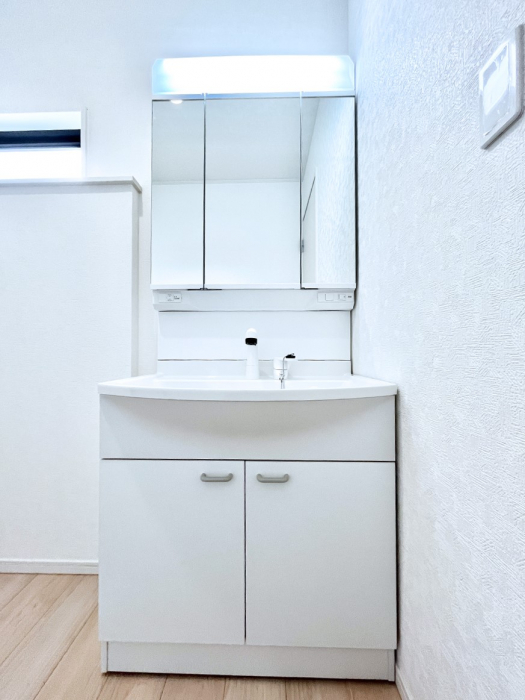 ʑEʏ@傫₷OʋŐʑ́AgȂ݃`FbN┧̂ɂ߂łB 