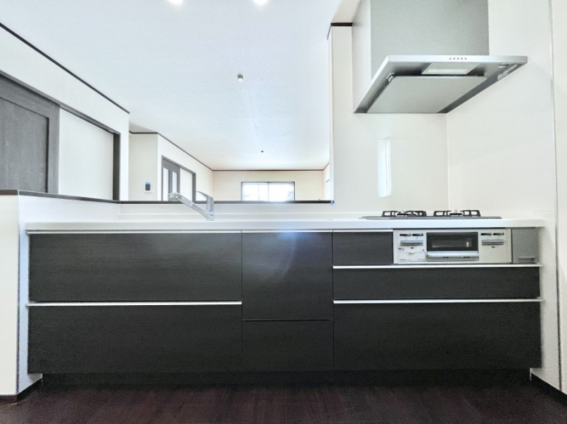 �L�b�`���@�������������I�ɁA�y�����I�V�X�e���L�b�`��  