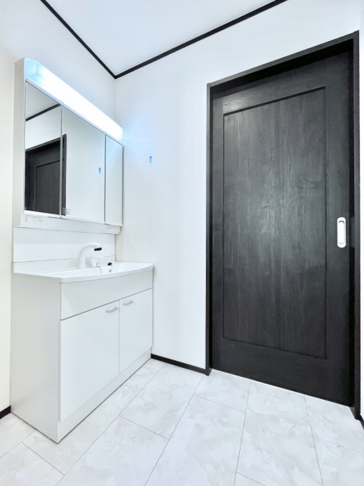 ���̑��@�������̂�����K��Ԃł��B�����̐g�x�x���C�����ǂ����g�������܂��B 