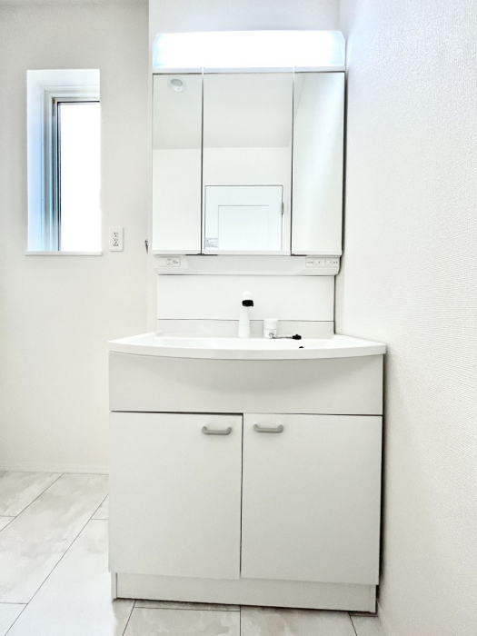 ���ʑ�E���ʏ��@�傫�����₷���O�ʋ��Ő�����������ʑ�́A�g�����Ȃ݃`�F�b�N�┧�̂������ɂ������߂ł��B 