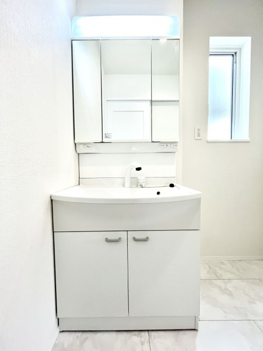 ���ʑ�E���ʏ��@�傫�����₷���O�ʋ��Ő�����������ʑ�́A�g�����Ȃ݃`�F�b�N�┧�̂������ɂ������߂ł��B 