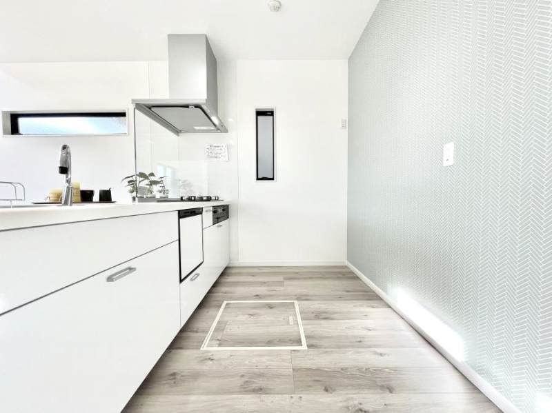 �L�b�`���@��Ƃ肠��L�b�`���ł͂��Ƒ��Ɗy�������������ł��܂��B