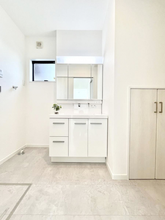 ���ʑ�E���ʏ��@�傫�����₷���O�ʋ��Ő�����������ʑ�́A�g�����Ȃ݃`�F�b�N�┧�̂������ɂ������߂ł��B 