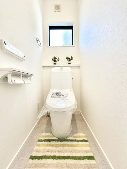 �g�C���@�g�C����1�K��2�K���ꂼ��ɔz�u����Ă��ĂƂĂ��֗��ł��B 