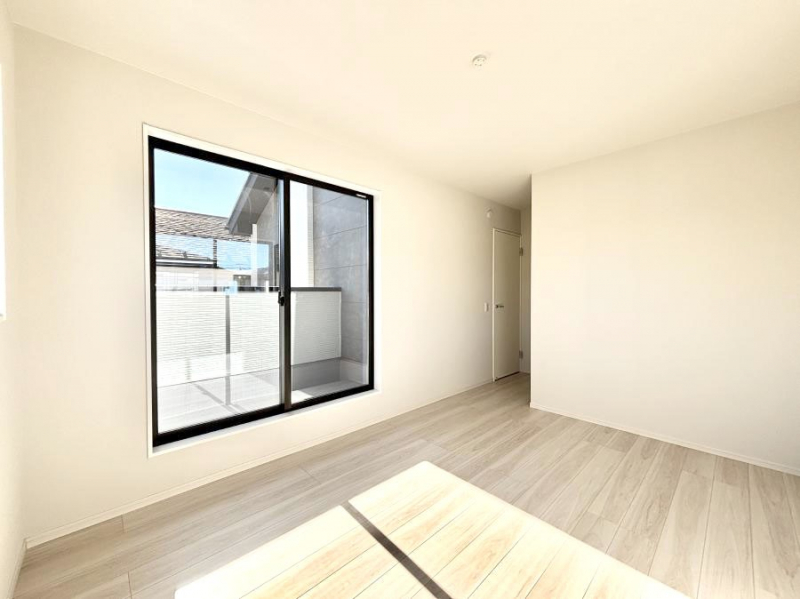 ���̑����ρ@�o���R�j�[���J�������v���X���Ă����m��