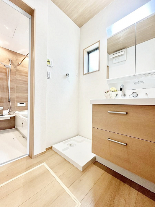 ̑@ʏ͂Ƃ̂Xy[XŁAgxx̃XLPASɗ]TĂłłB