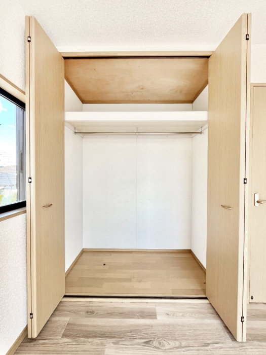 [@m̃N[[bgBŝŌ̈ߗނ܂܂B