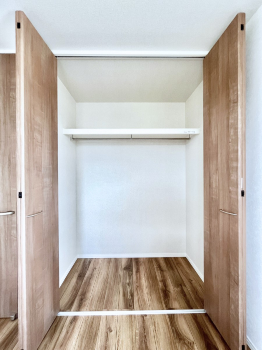 [@m̃N[[bgBŝŌ̈ߗނ܂܂B