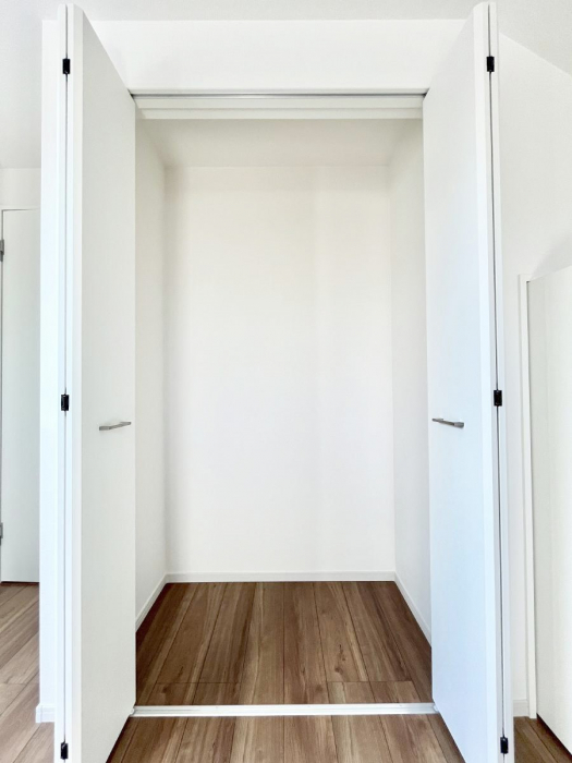 [@m̃N[[bgBŝŌ̈ߗނ܂܂B