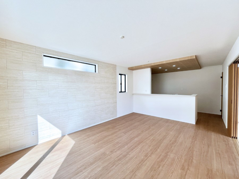 ���̑����ρ@�Ƒ������R�ƏW�܂�e���̃X�y�[�X�ɂȂ肻��