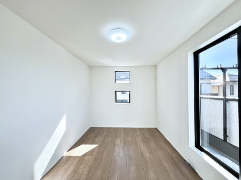 �Q���@���邢�o���R�j�[�T�C�h�ɗm����ݒu�B�ڊo�߂̗ǂ��Q���ɁB