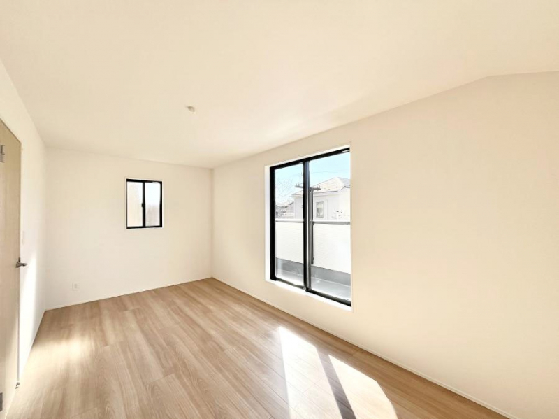 ���̑����ρ@���邢�o���R�j�[�T�C�h�ɗm����ݒu�B�ڊo�߂̗ǂ��Q���ɁB 