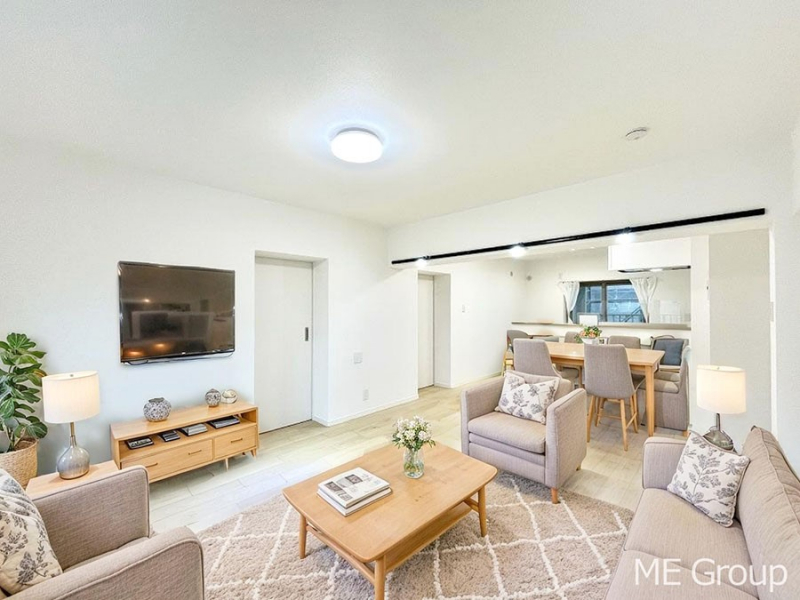 rO@͋Ĉkcj͉Ƒ݂Ȃ̉Kԁ@ƋCGł