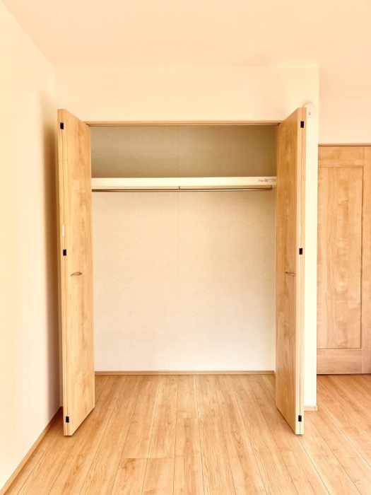 ���[�@�����Ղ�̎��[�X�y�[�X�ŉ��K�ɕ�点���� 