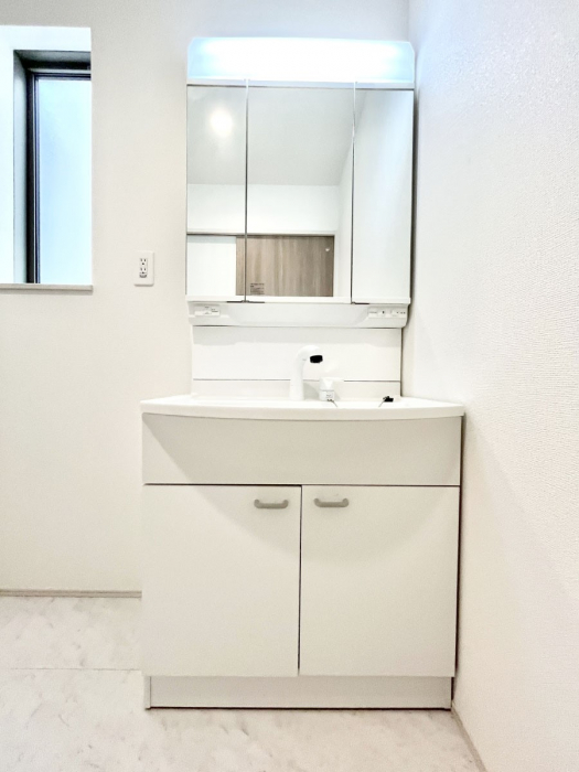 ʑEʏ@傫₷OʋŐʑ́AgȂ݃`FbN┧̂ɂ߂łB 