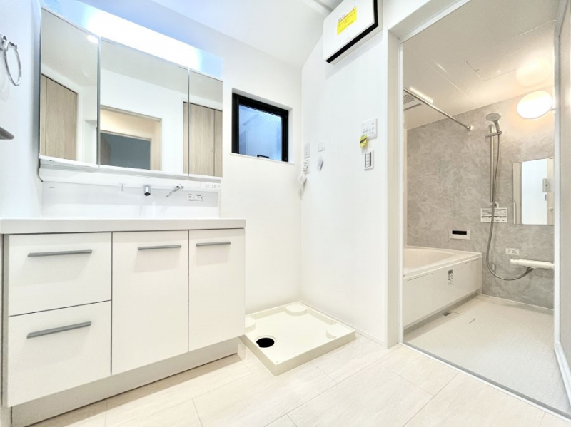 ���̑��@�������̂�����K��Ԃł��B�����̐g�x�x���C�����ǂ����g�������܂��B 