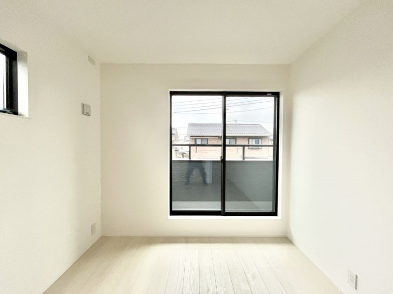 ���̑����ρ@�o���R�j�[���J�������v���X���Ă����m��  