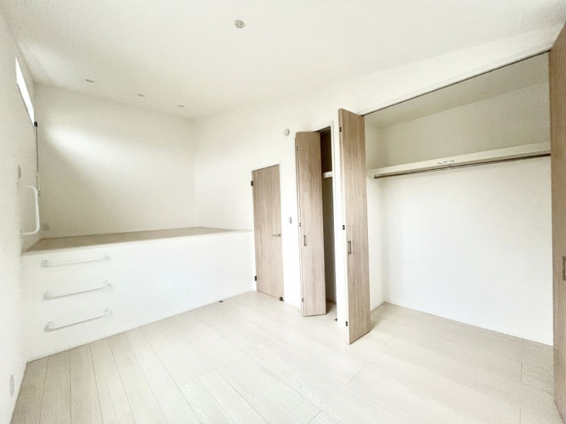 �q�������@�q�������ɂ��������߂Ȏ��[�X�y�[�X�����Ղ�̋���