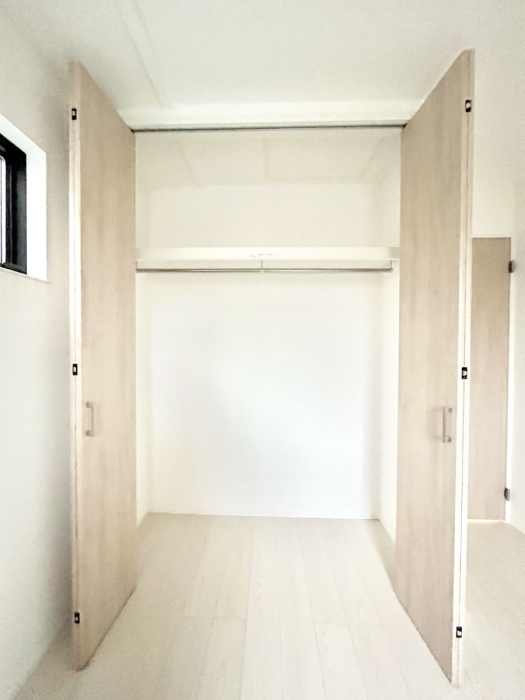 ���[�@�����Ղ�̎��[�X�y�[�X�ŉ��K�ɕ�点���� 