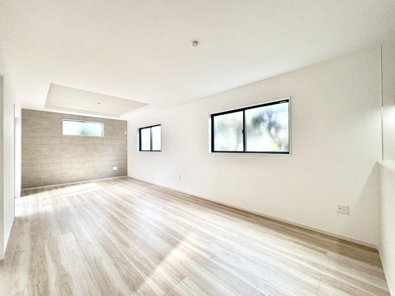 ���̑����ρ@���邢�z���������A�����̕��͋C�ɖ��������_�C�j���O�B   