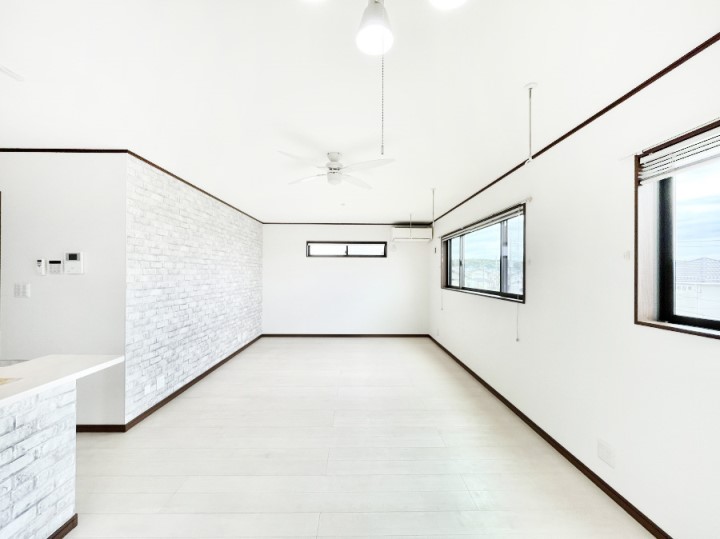 rO@Ƒc̎ԂȂ났̃rO_CjOB   