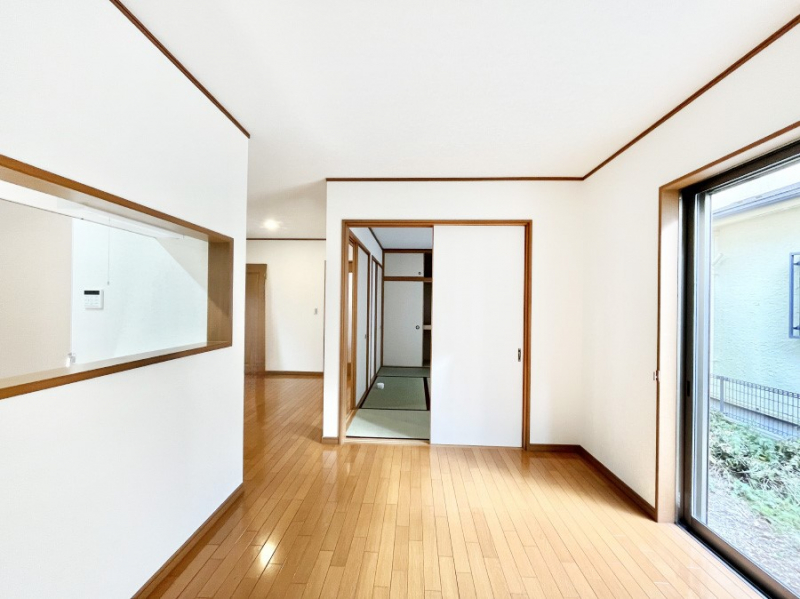 ���̑����ρ@���邢�z���������A�����̕��͋C�ɖ��������_�C�j���O�B   