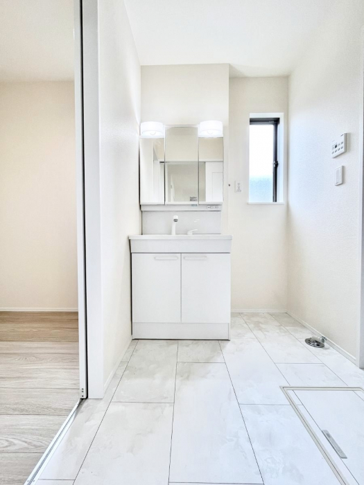 ���ʑ�E���ʏ��@���邢���ʏ��͖����̐g�x�x���y�����ł����Ⴂ�����ł��B