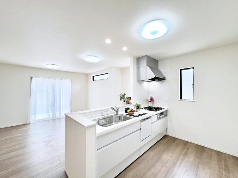 �L�b�`���@���������Ȃ��炲�Ƒ��Ƃ̉�b���y���߂�ΖʃJ�E���^�[�L�b�`��