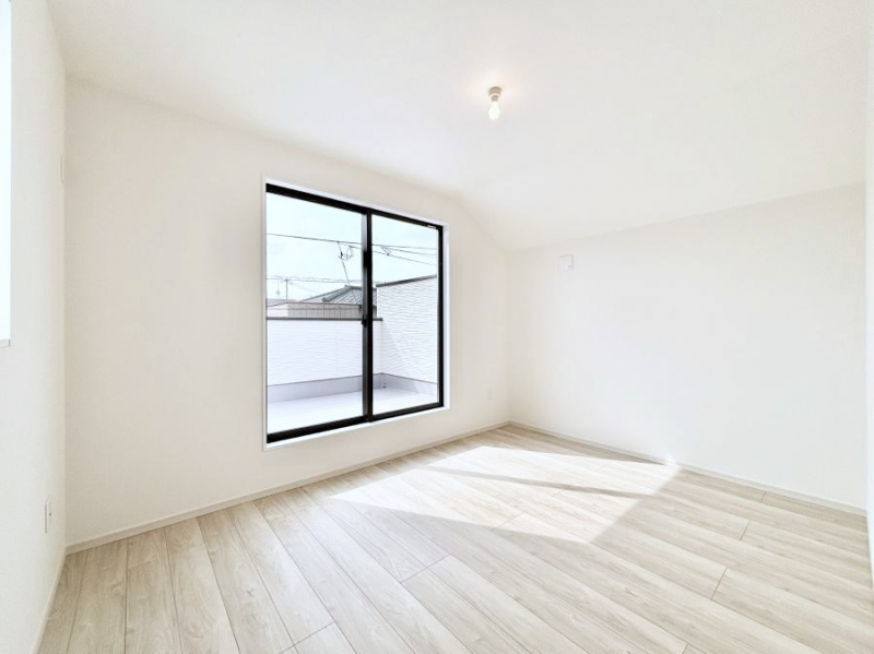 ���̑����ρ@�o���R�j�[���J�������v���X���Ă����m��