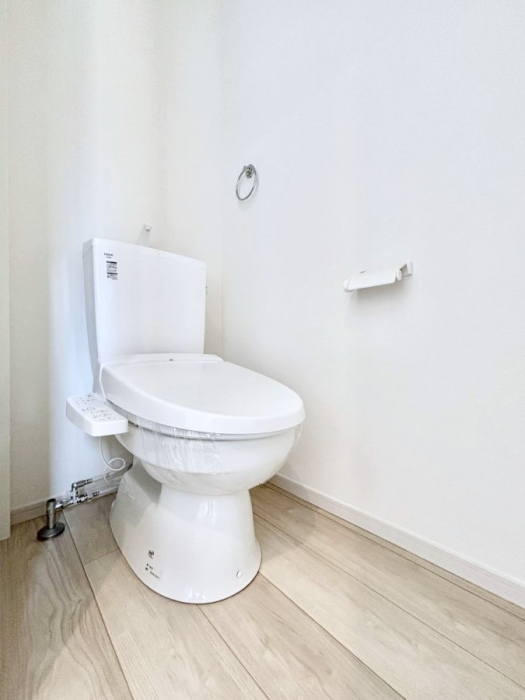 �g�C���@�g�C����1�K��2�K���ꂼ��ɔz�u����Ă��ĂƂĂ��֗��ł��B 