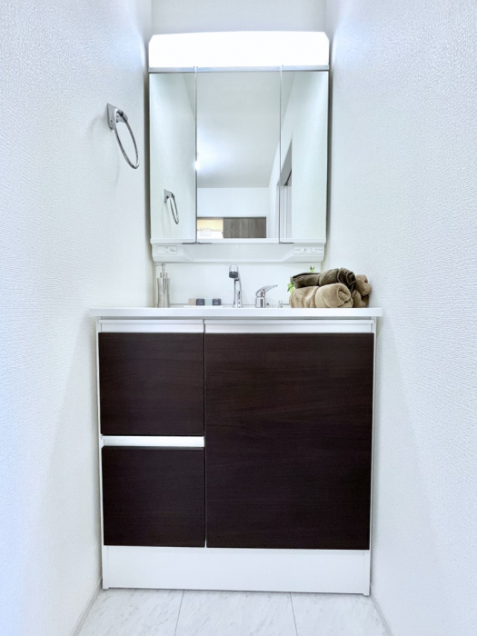 ���ʑ�E���ʏ��@�傫�����₷���O�ʋ��Ő�����������ʑ�́A�g�����Ȃ݃`�F�b�N�┧�̂������ɂ������߂ł��B 